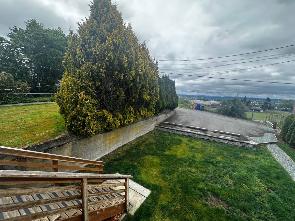 Apartment for rent at 3827 Wetmore Ave, Everett, WA 98201