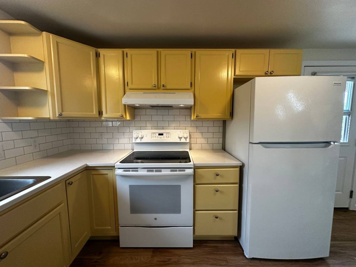 Apartment for rent at 3827 Wetmore Ave, Everett, WA 98201