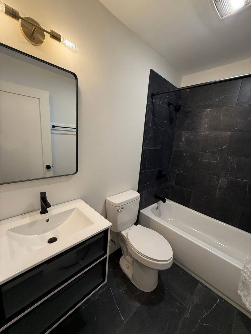 Apartment for rent at 1020 College Ave, Athens, GA 30601