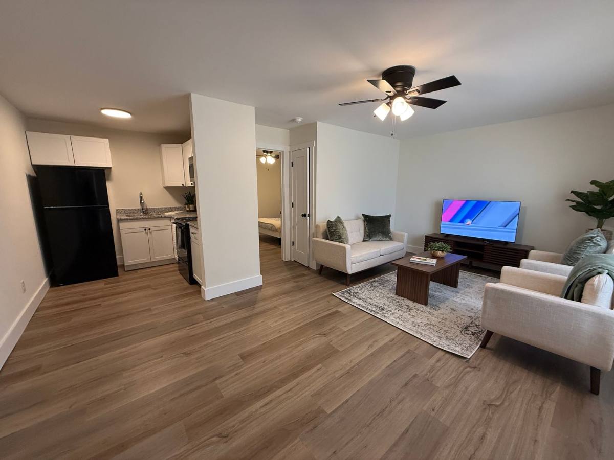 Apartment for rent at 1020 College Ave, Athens, GA 30601