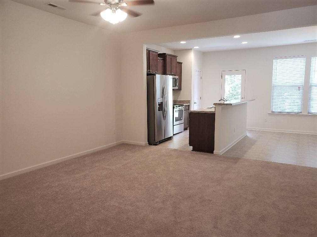Townhouse for rent at 101 E Grove Point, Clayton, NC 27527