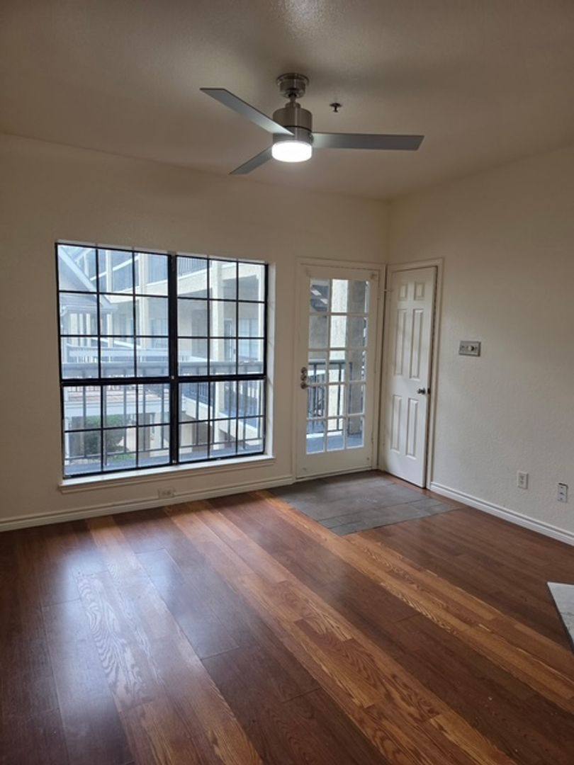 Condo for rent at 4800 W Lovers Lane #512, Dallas, TX 75209