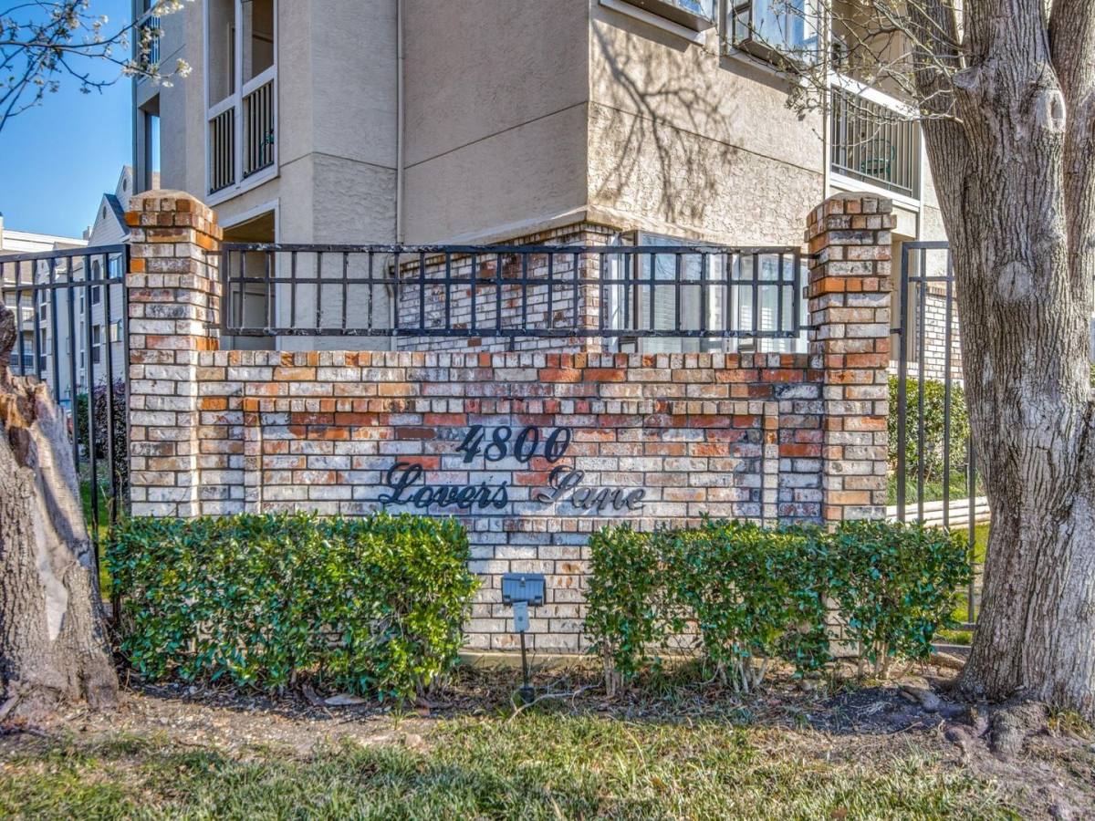 Condo for rent at 4800 W Lovers Lane #512, Dallas, TX 75209