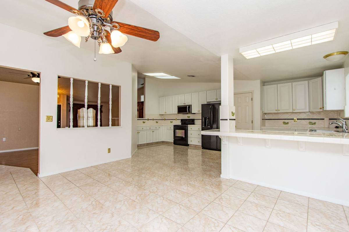 House for rent at 19526 Dover Dr, Hilmar, CA 95324
