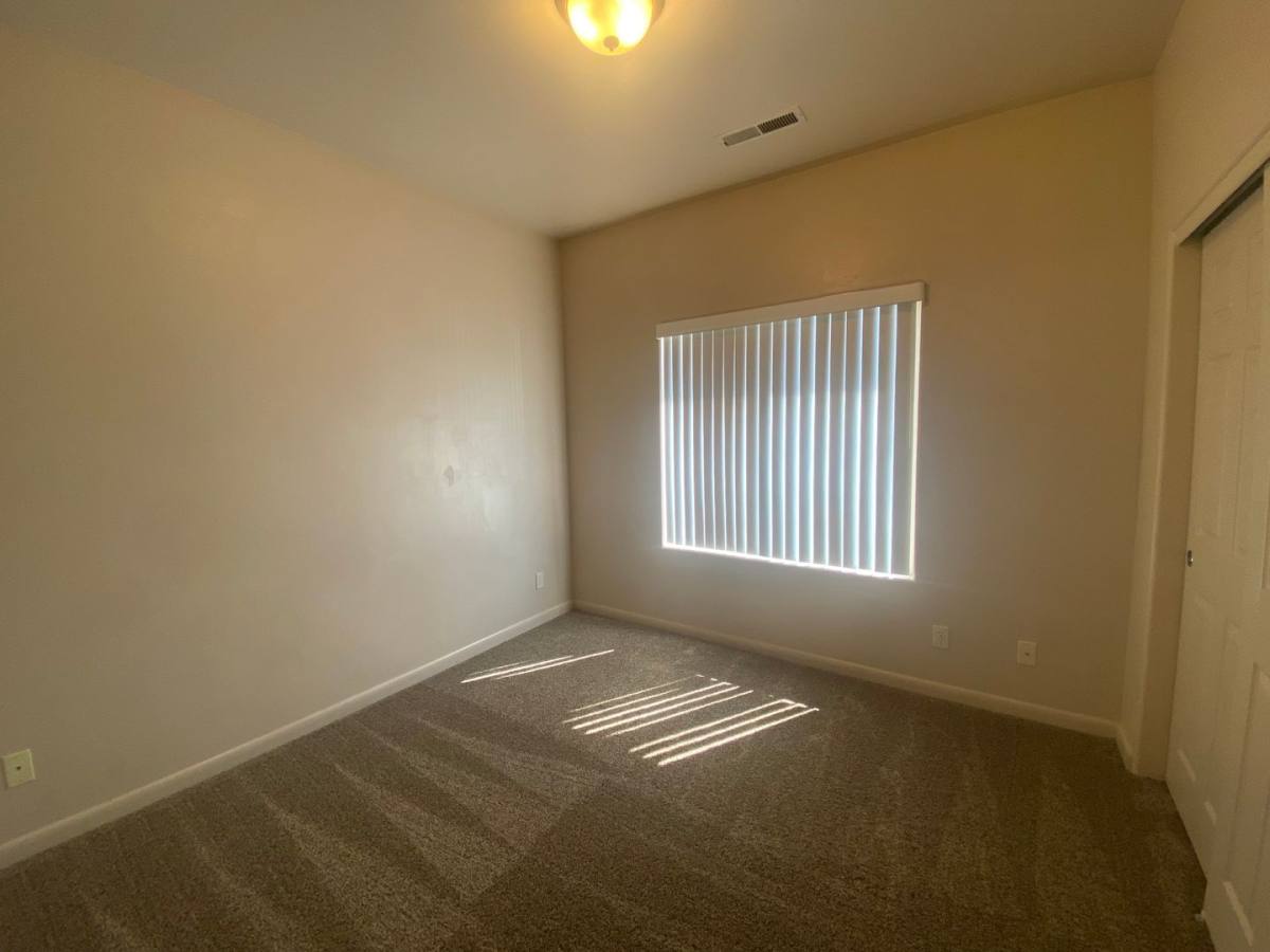 House for rent at 154 S 1250 W, Saint George, UT 84770