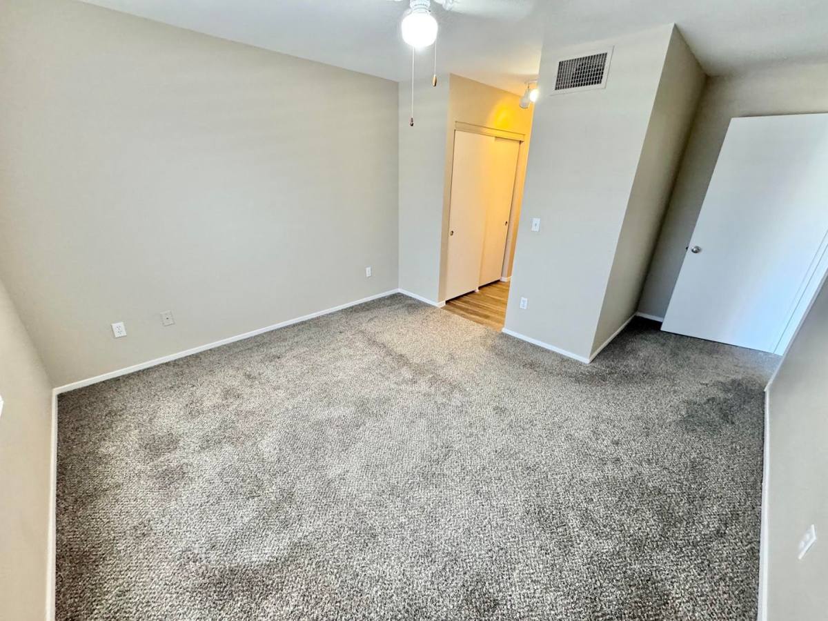 Condo for rent at 8070 W Russell Rd, Las Vegas, NV 89113