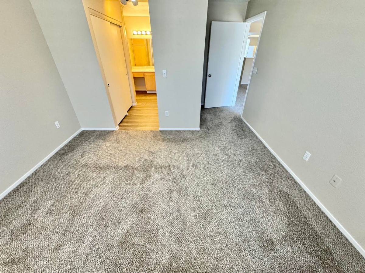 Condo for rent at 8070 W Russell Rd, Las Vegas, NV 89113