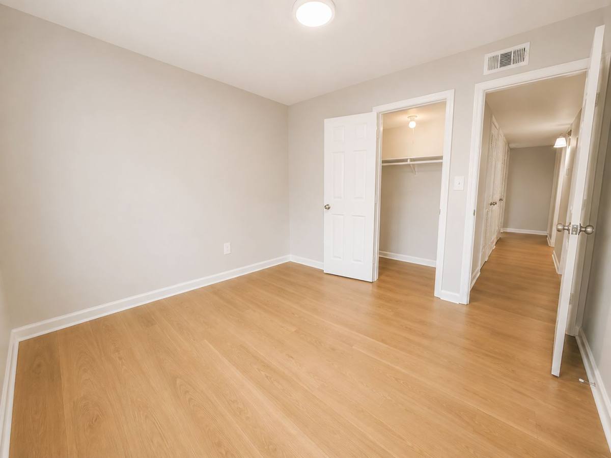 Apartment for rent at 412 Fairfax Dr, Fairfield, AL 35064