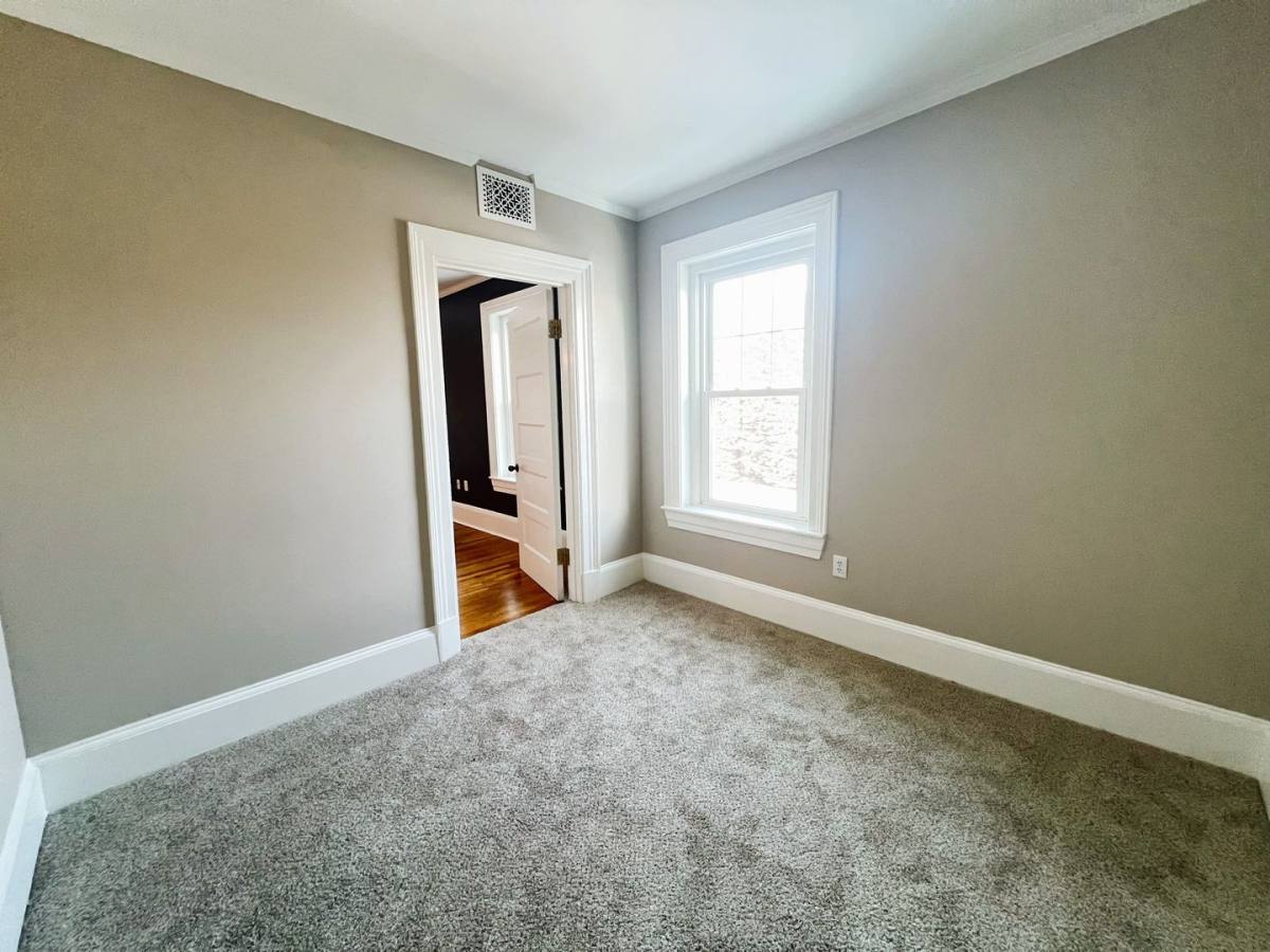 Apartment for rent at 33 Maplewood Ave, Pittsfield, MA 01201