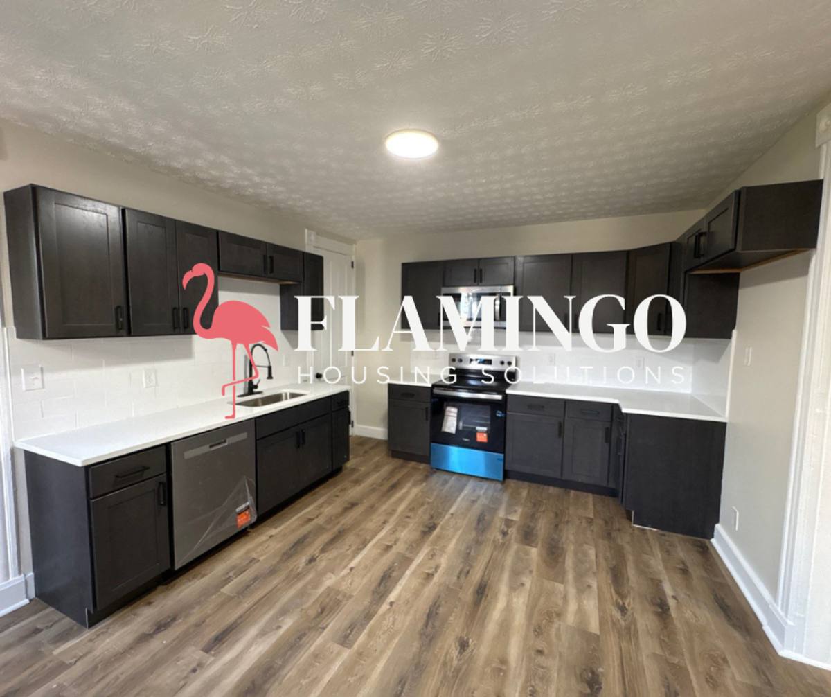 Apartment for rent at 224-226 Perrine St, Dayton, OH 45410