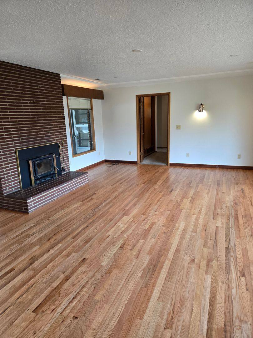 Townhouse for rent at 11440 NE Morris St, Portland, OR 97220