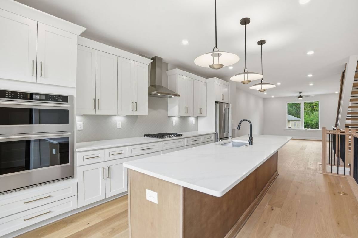 Townhouse for rent at 144 Mattoon St, Charlotte, NC 28216