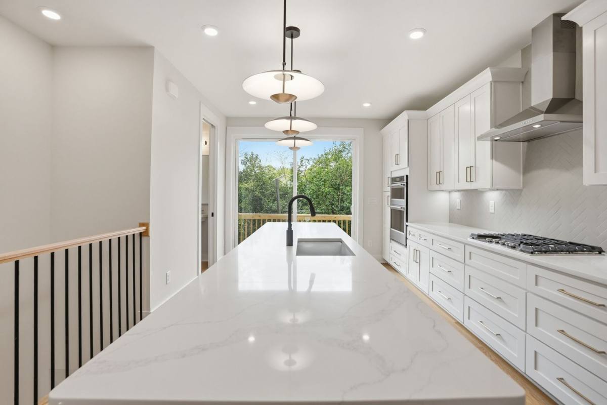 Townhouse for rent at 144 Mattoon St, Charlotte, NC 28216