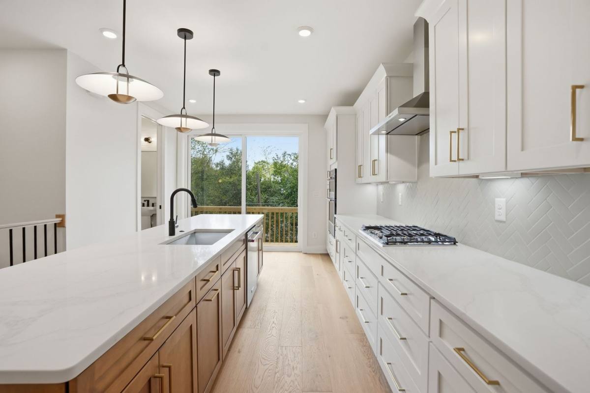 Townhouse for rent at 144 Mattoon St, Charlotte, NC 28216