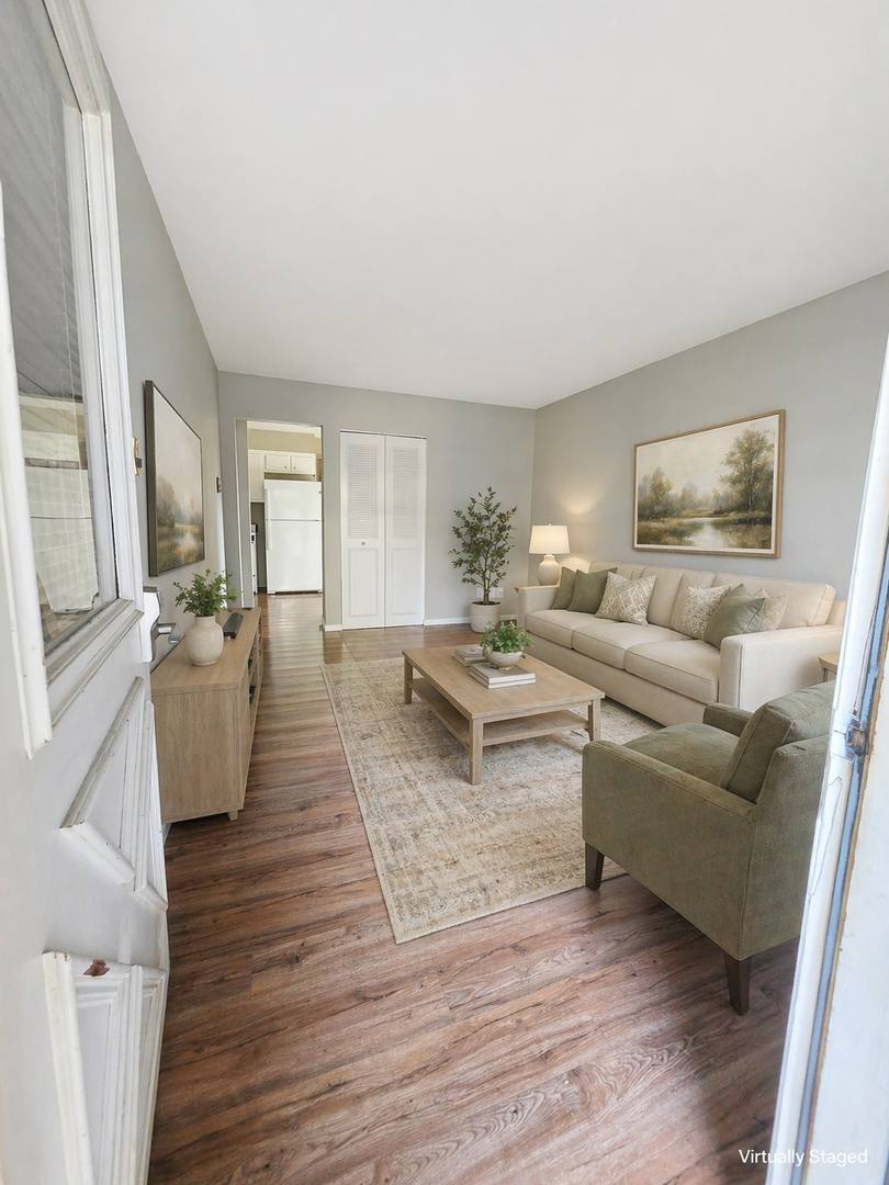 Apartment for rent at 408 W Main St, Wabash, IN 46992
