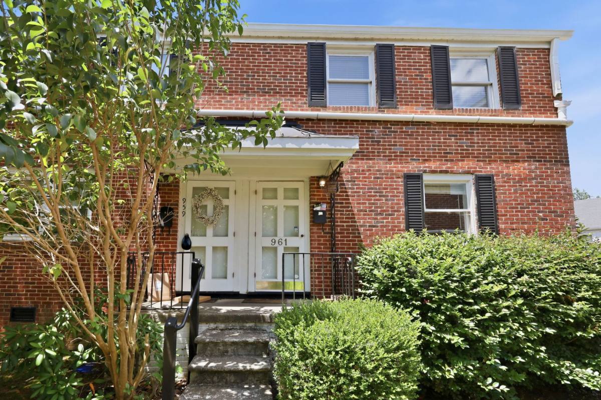 Condo for rent at 961 St Marys, Raleigh, NC 27605
