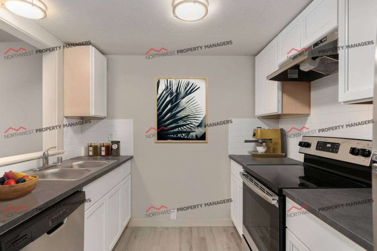 Apartment for rent at 712 Enterprise Dr, Olympia, WA 98516