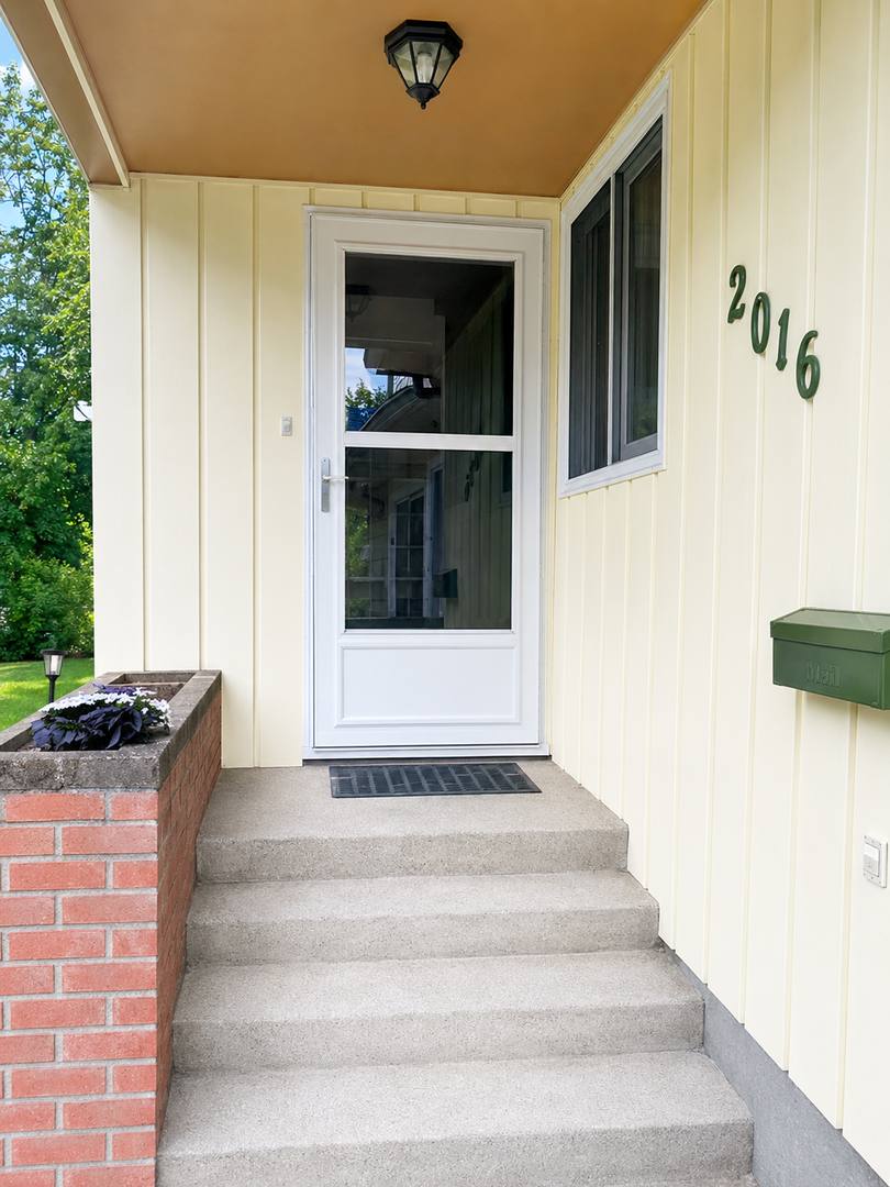 Apartment for rent at 2016 10th Ave N, Billings, MT 59101
