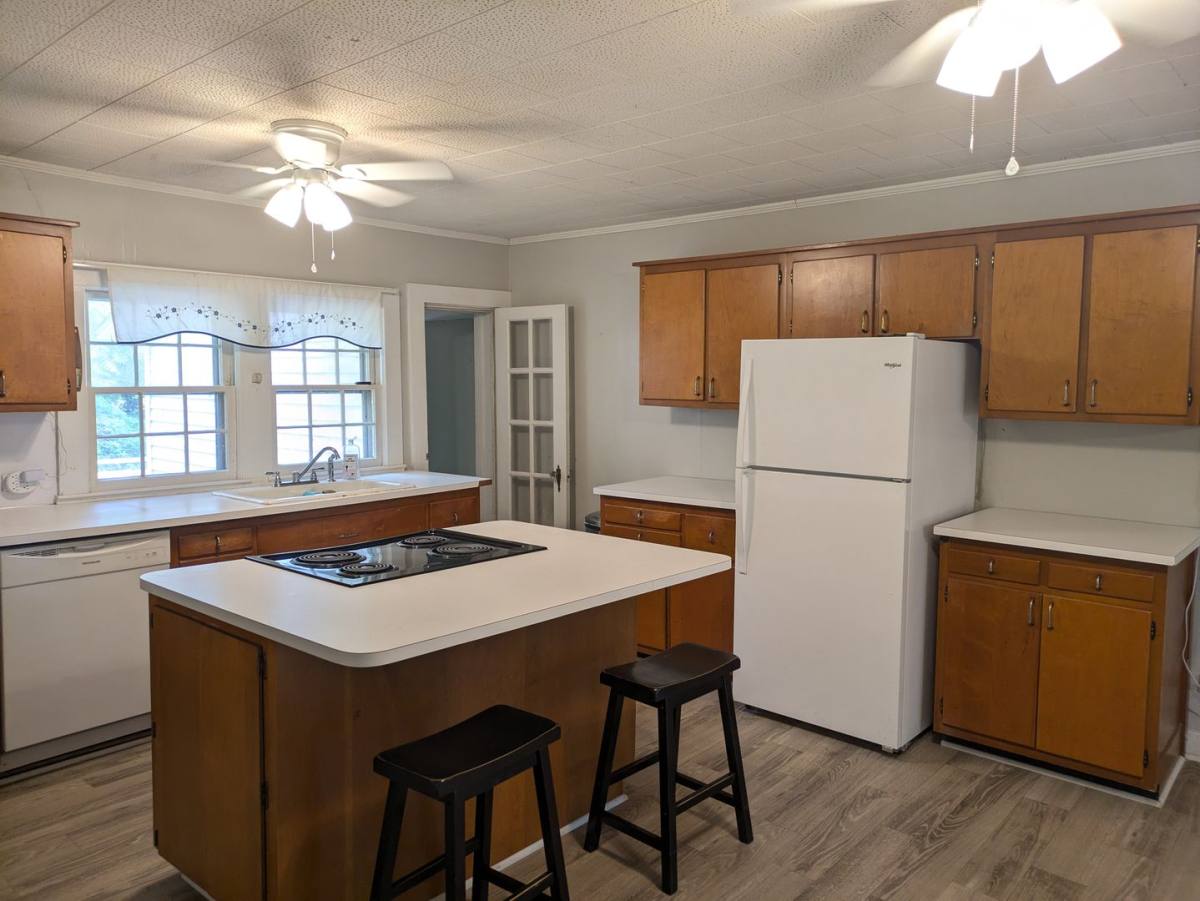House for rent at 134 Langtree Rd, Mooresville, NC 28117