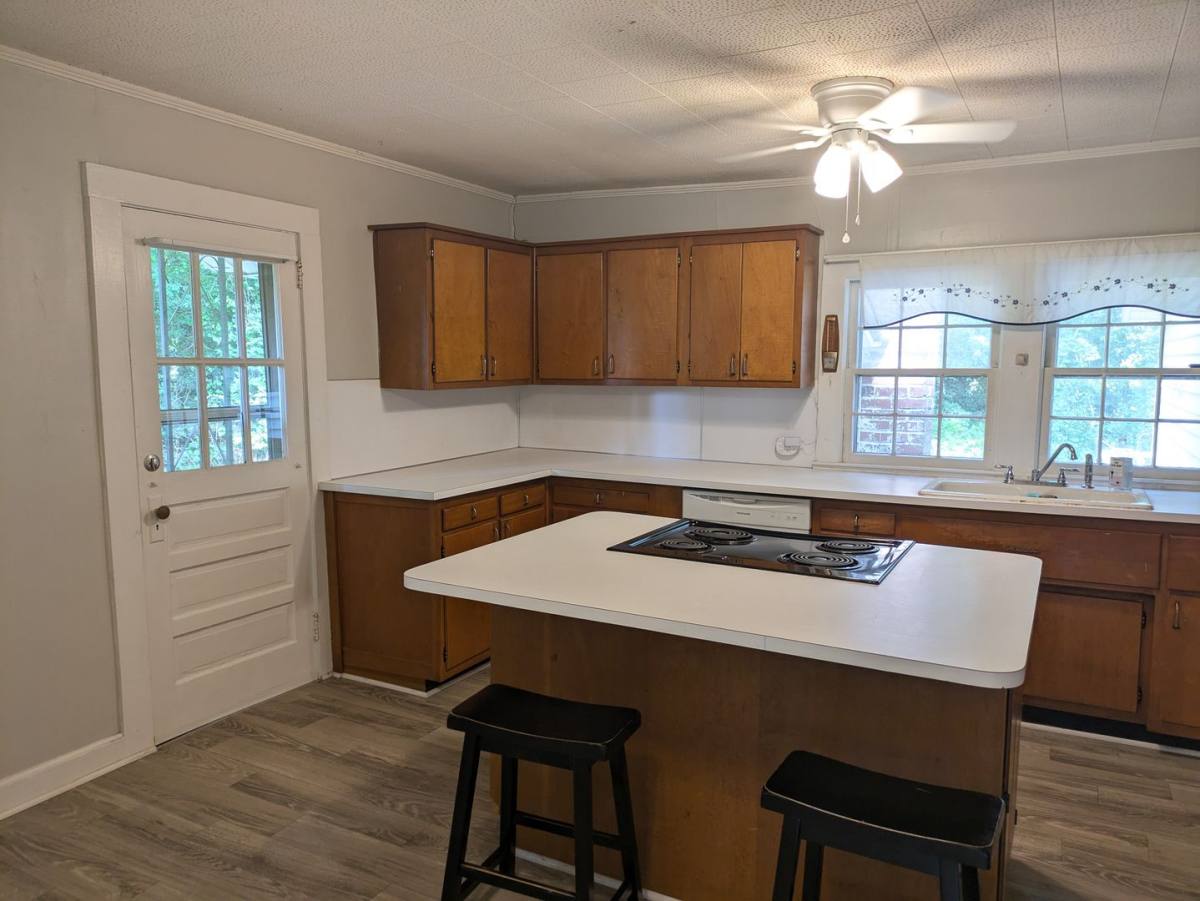 House for rent at 134 Langtree Rd, Mooresville, NC 28117