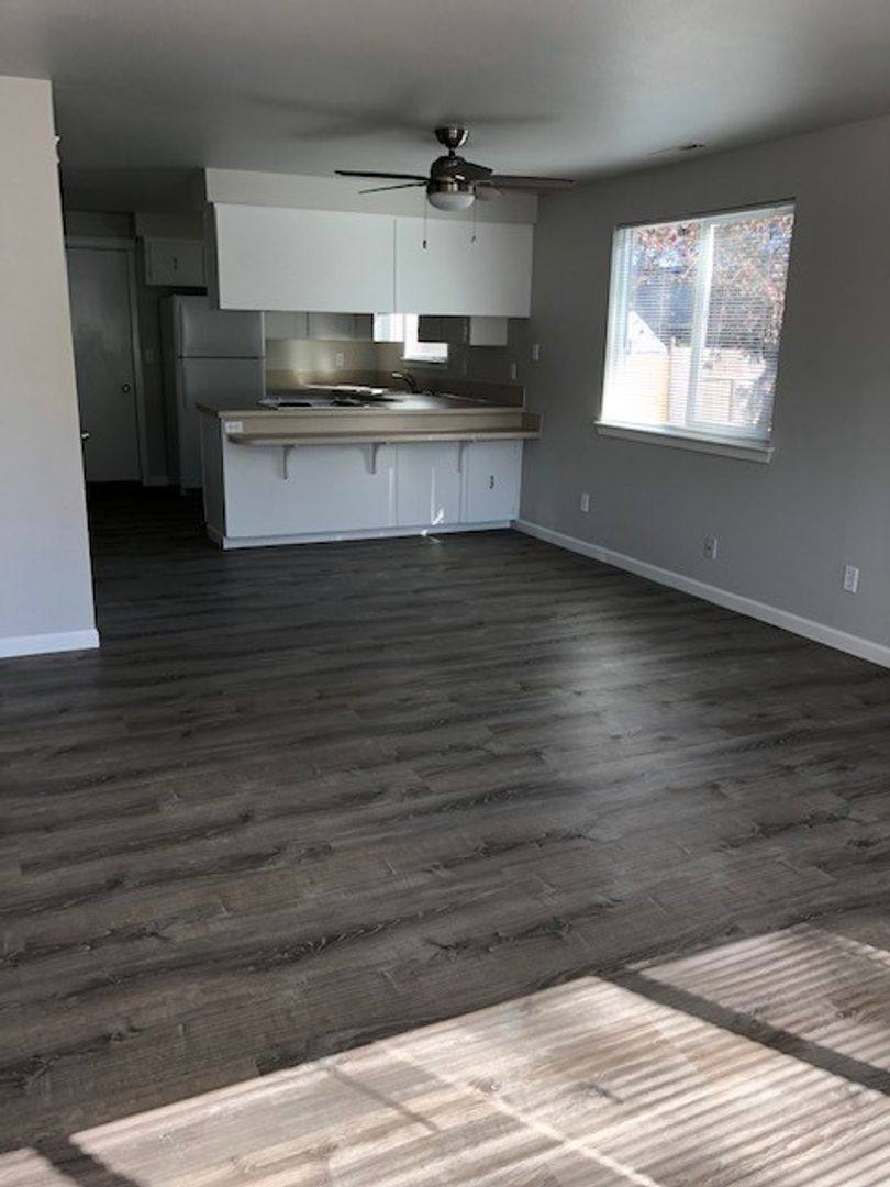 Apartment for rent at 2515, 2517, 2601-2617 Prairie Place SE, Albany, OR 97322