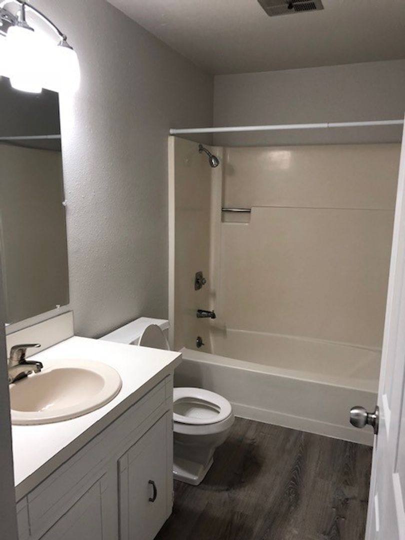 Apartment for rent at 2515, 2517, 2601-2617 Prairie Place SE, Albany, OR 97322