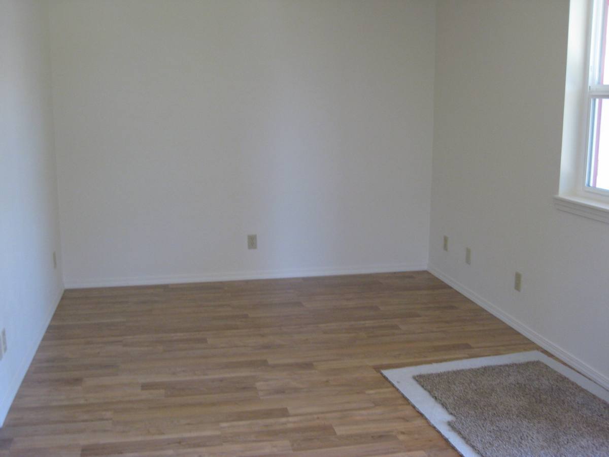 Townhouse for rent at 804 Defoe St, Missoula, MT 59802