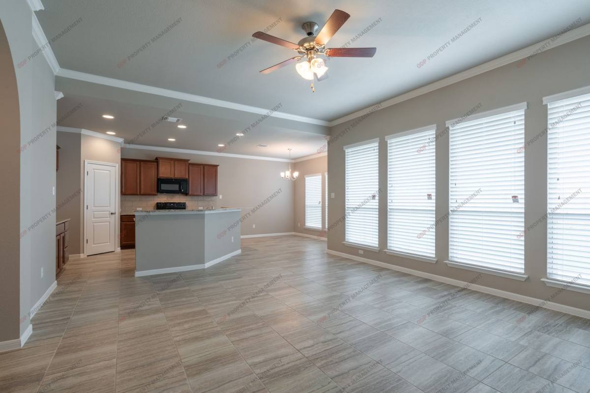 House for rent at 727 Cross Dr, Temple, TX 76502