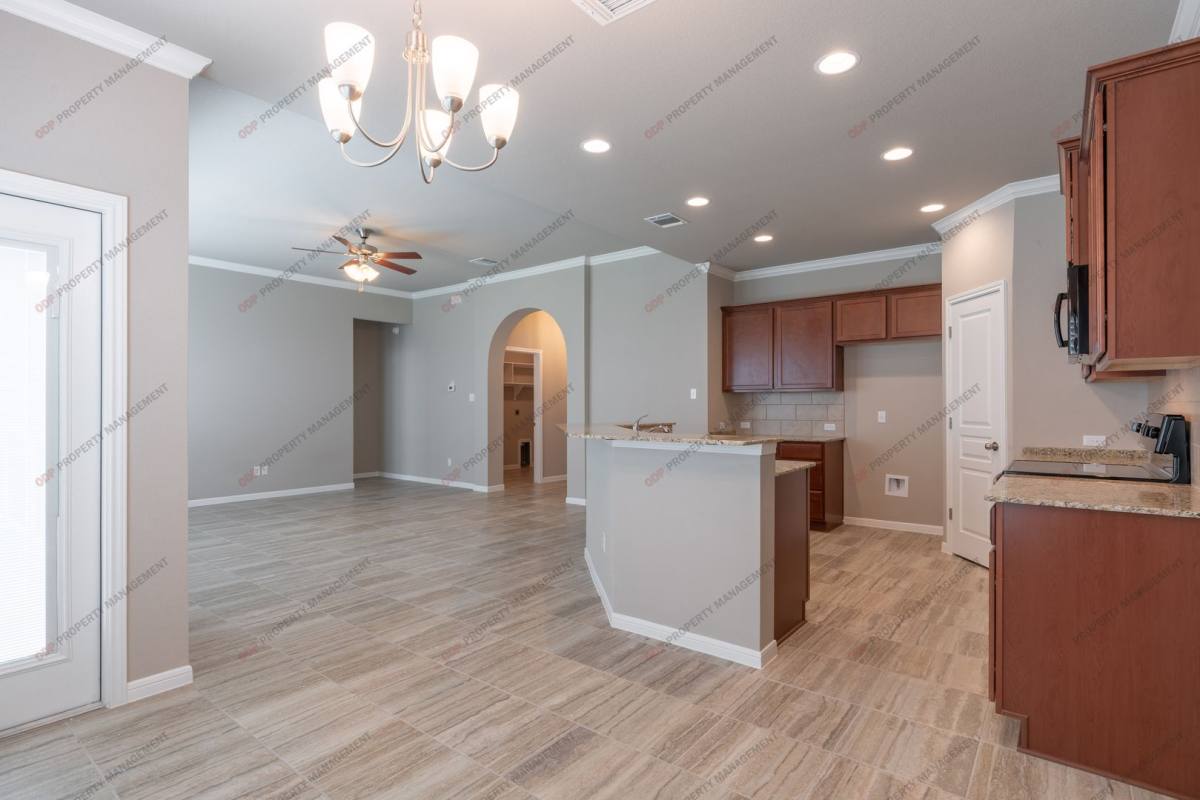 House for rent at 727 Cross Dr, Temple, TX 76502