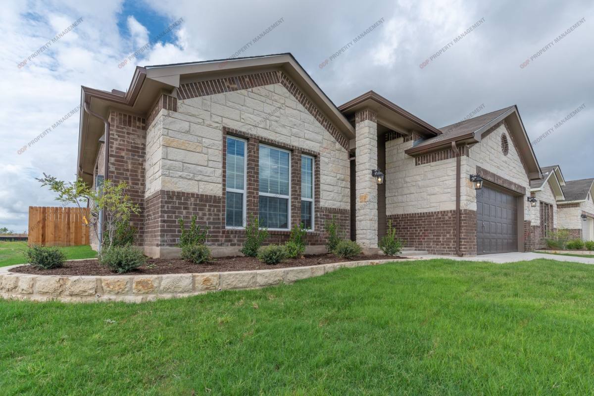 House for rent at 727 Cross Dr, Temple, TX 76502