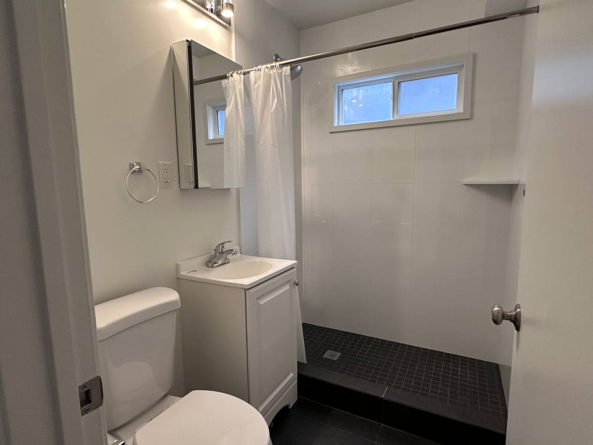 Apartment for rent at 3210-3240 Vicente, San Francisco, CA 94116