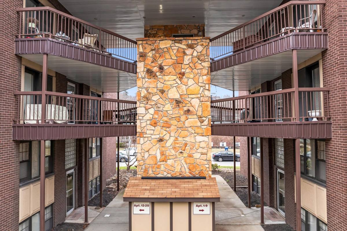 Apartment for rent at 441 4th St, Beaver, PA 15009