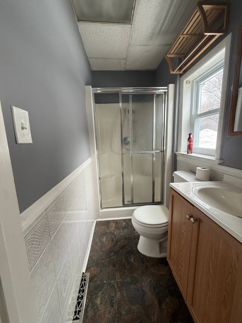 Apartment for rent at 42 Woodward Ave, Gloversville, NY 12078
