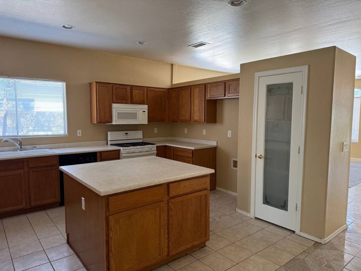 House for rent at 8337 W Cocopah St, Tolleson, AZ 85353