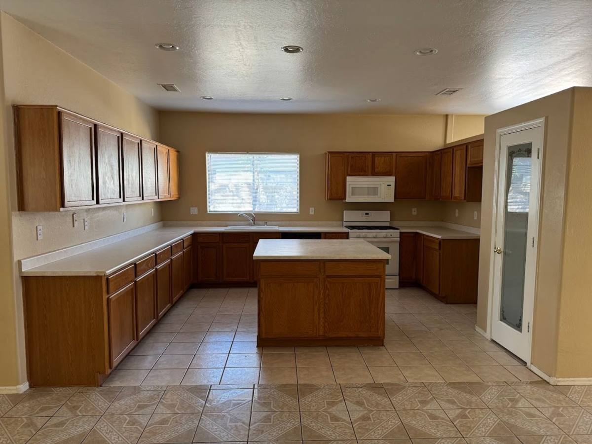 House for rent at 8337 W Cocopah St, Tolleson, AZ 85353