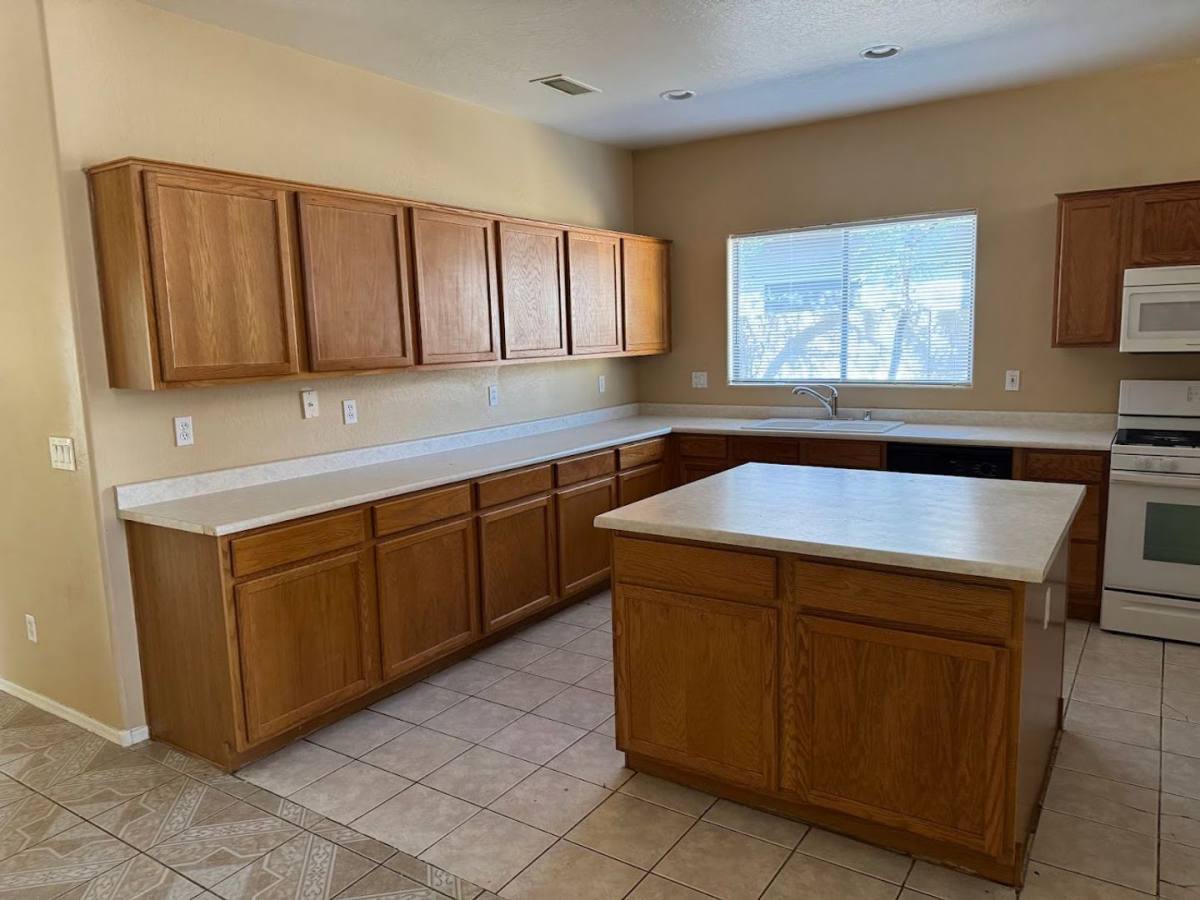 House for rent at 8337 W Cocopah St, Tolleson, AZ 85353
