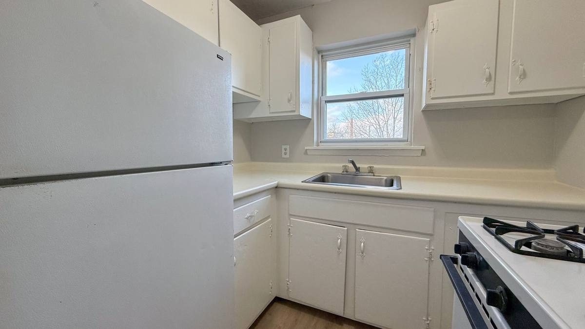Apartment for rent at 55 Morris St, Hartford, CT 06114