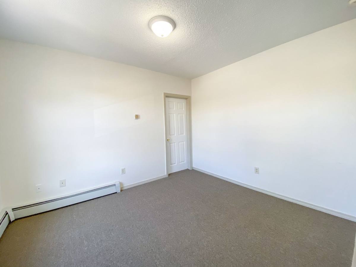 Apartment for rent at 9-17 Webster St, Hartford, CT 06114