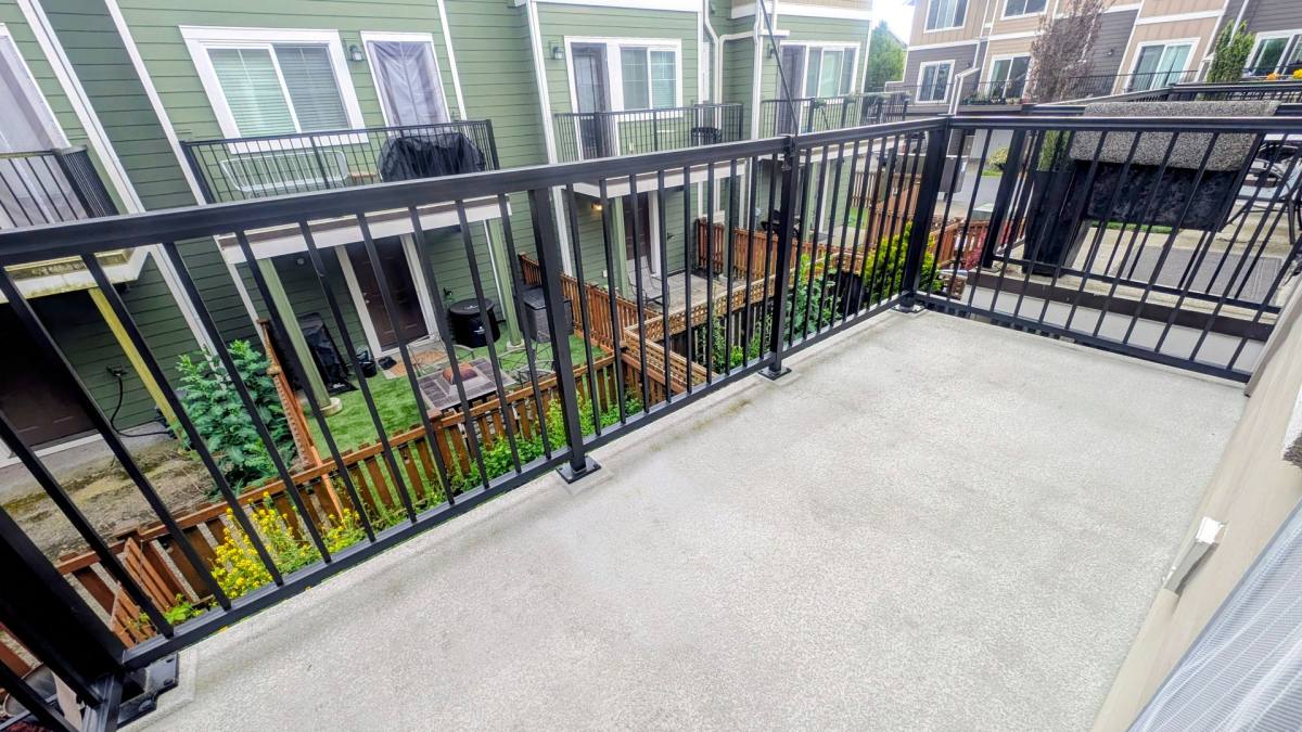 Townhouse for rent at 3429 31st Dr, Everett, WA 98201