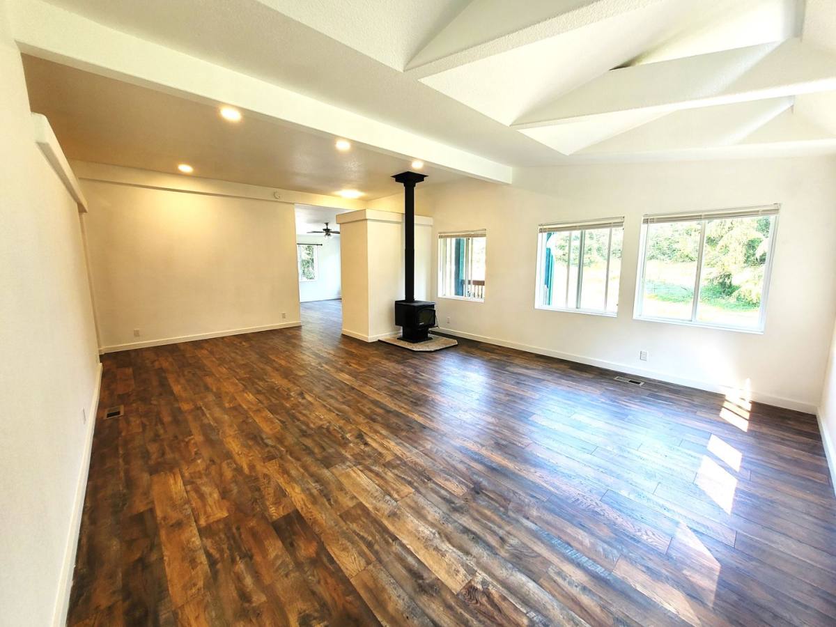 House for rent at 3237 Mosquito Lake Rd, Deming, WA 98244
