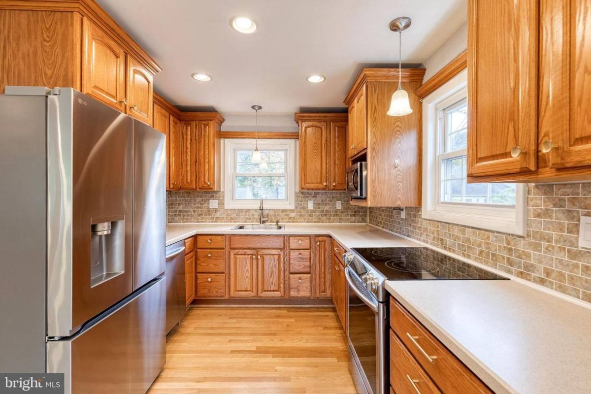 House for rent at 617 Oak Lane, Severna Park, MD 21146