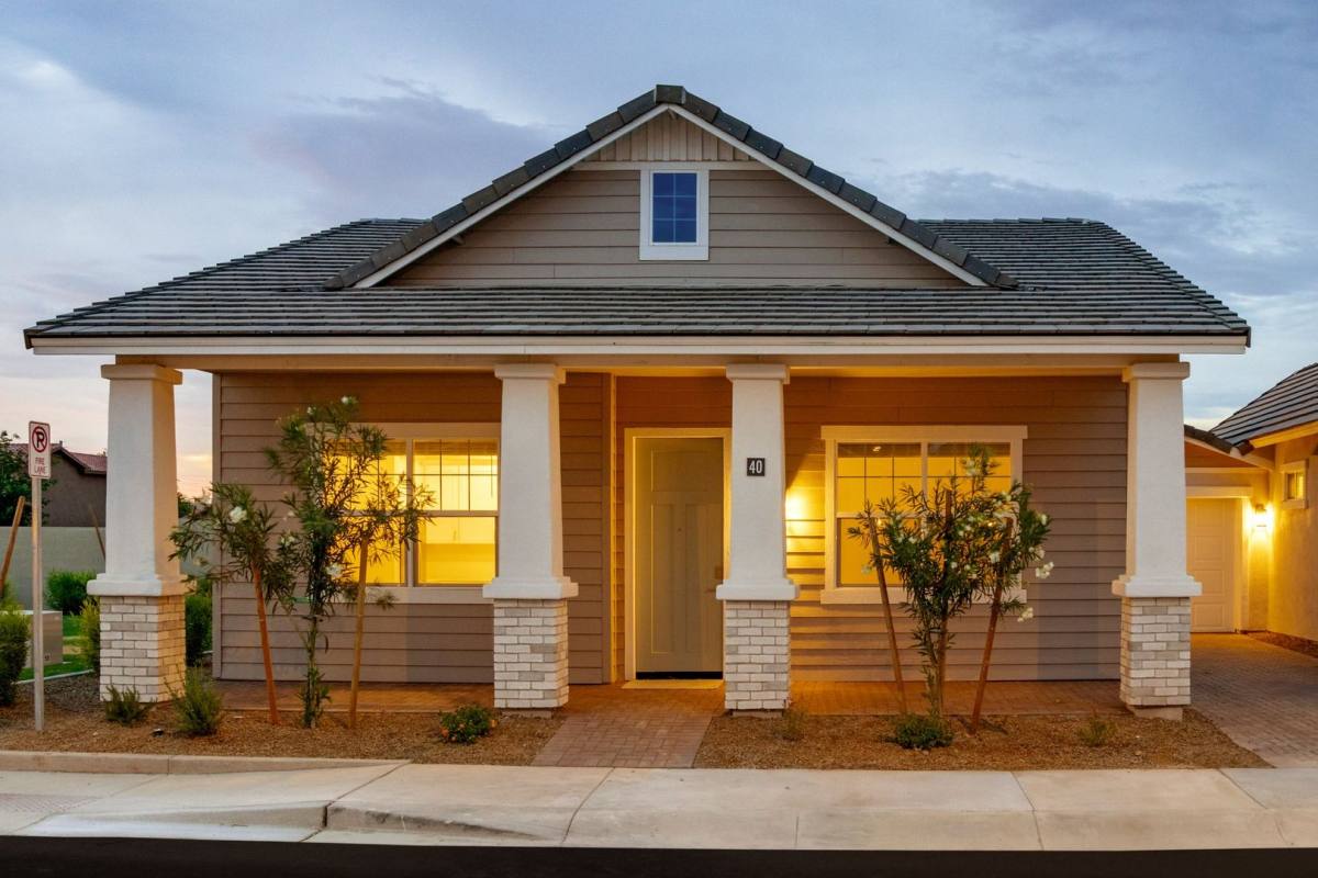 Apartment for rent at 2845 N Price Rd, Chandler, AZ 85224