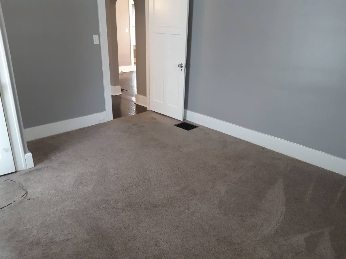 House for rent at 220 Fernwood Ave, Dayton, OH 45405