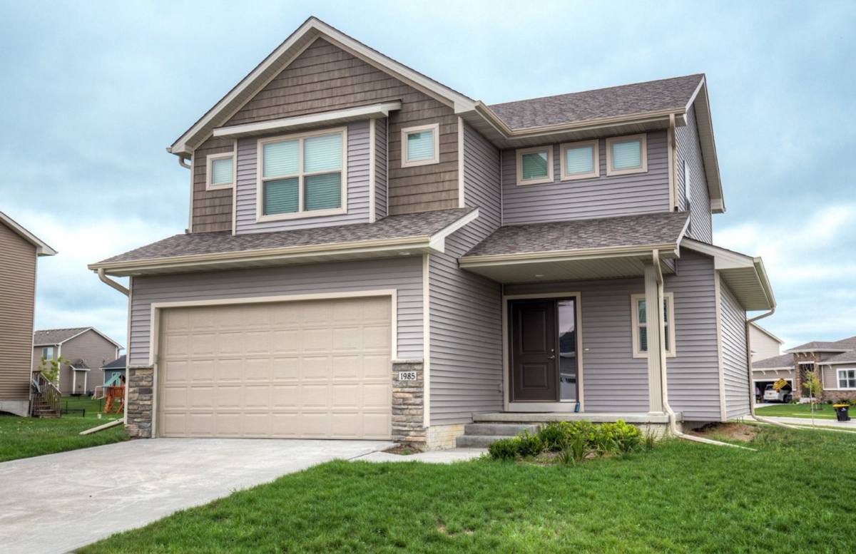 House for rent at 1860 Brodie St, Waukee, IA 50263