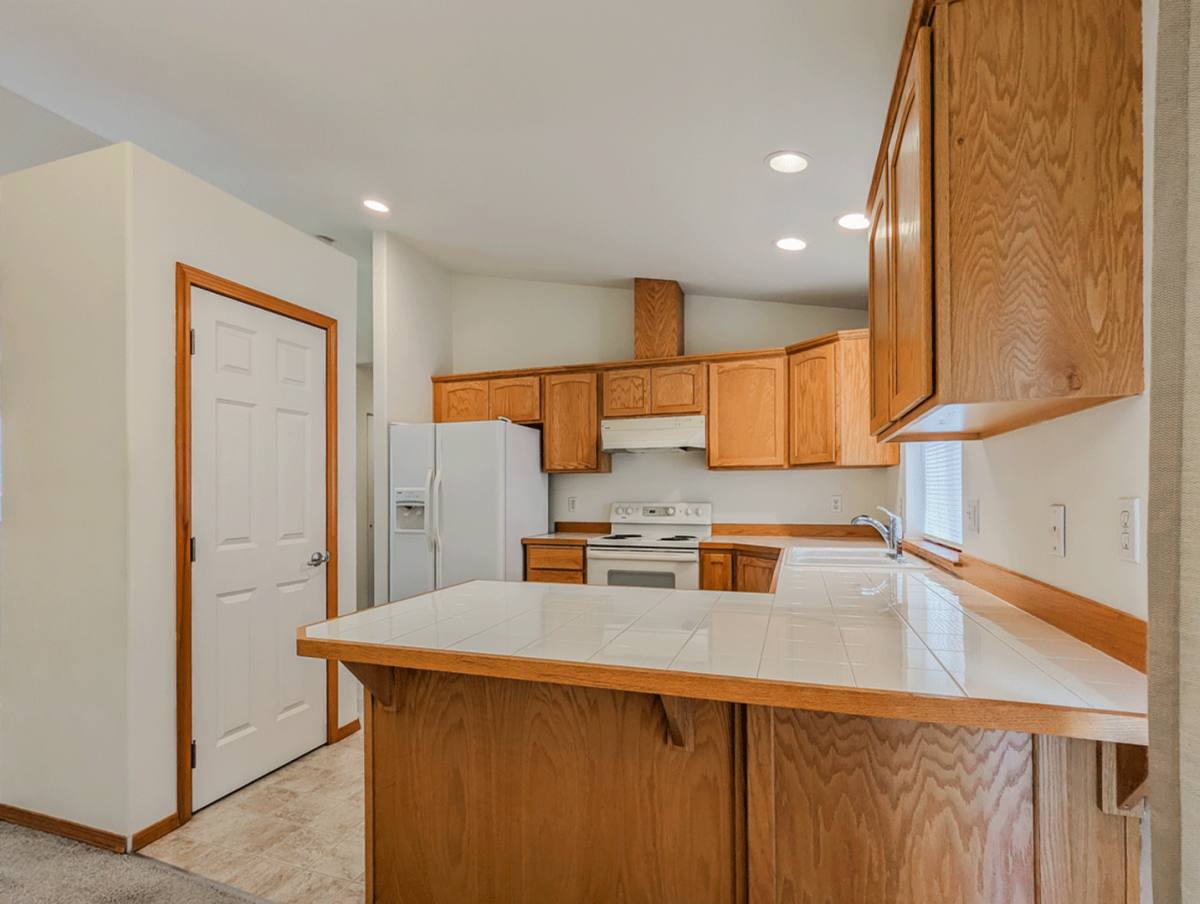 House for rent at 9808 29th Ave SE, Everett, WA 98208