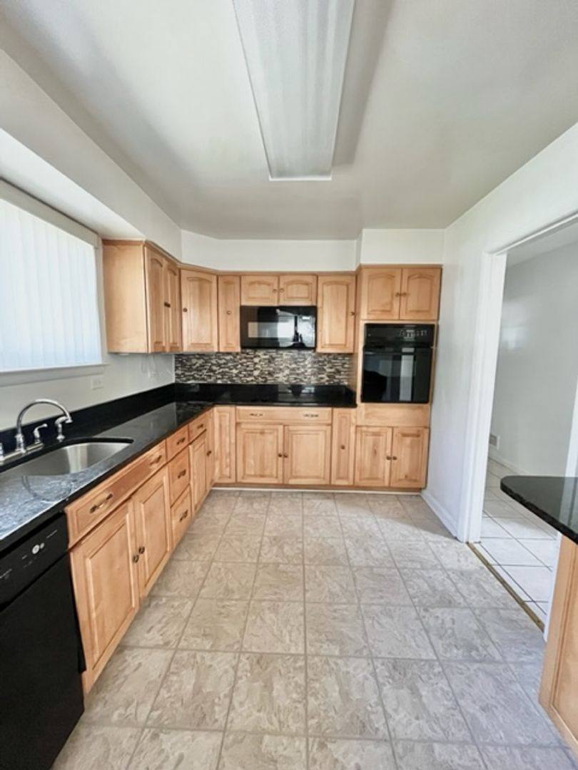House for rent at 912 Hoyt St, Silver Spring, MD 20902