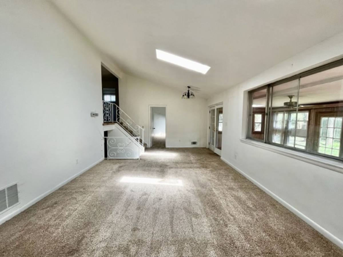 House for rent at 912 Hoyt St, Silver Spring, MD 20902