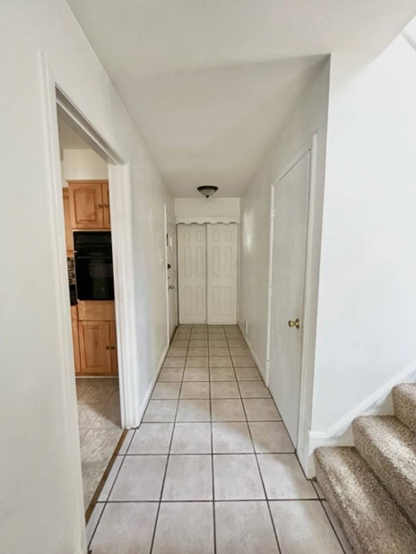 House for rent at 912 Hoyt St, Silver Spring, MD 20902