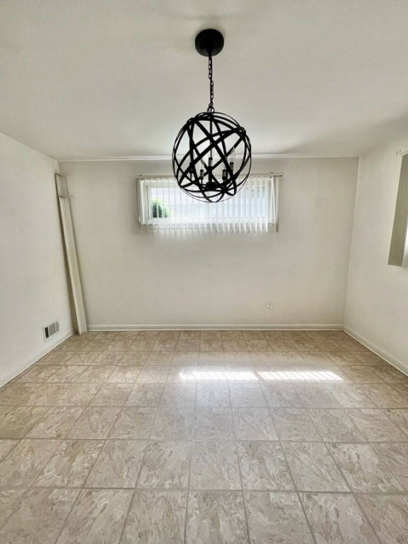 House for rent at 912 Hoyt St, Silver Spring, MD 20902