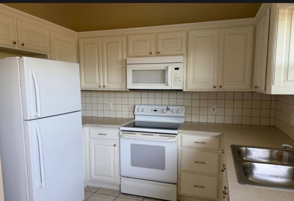 House for rent at 3811 N Asbury Ave, Bethany, OK 73008